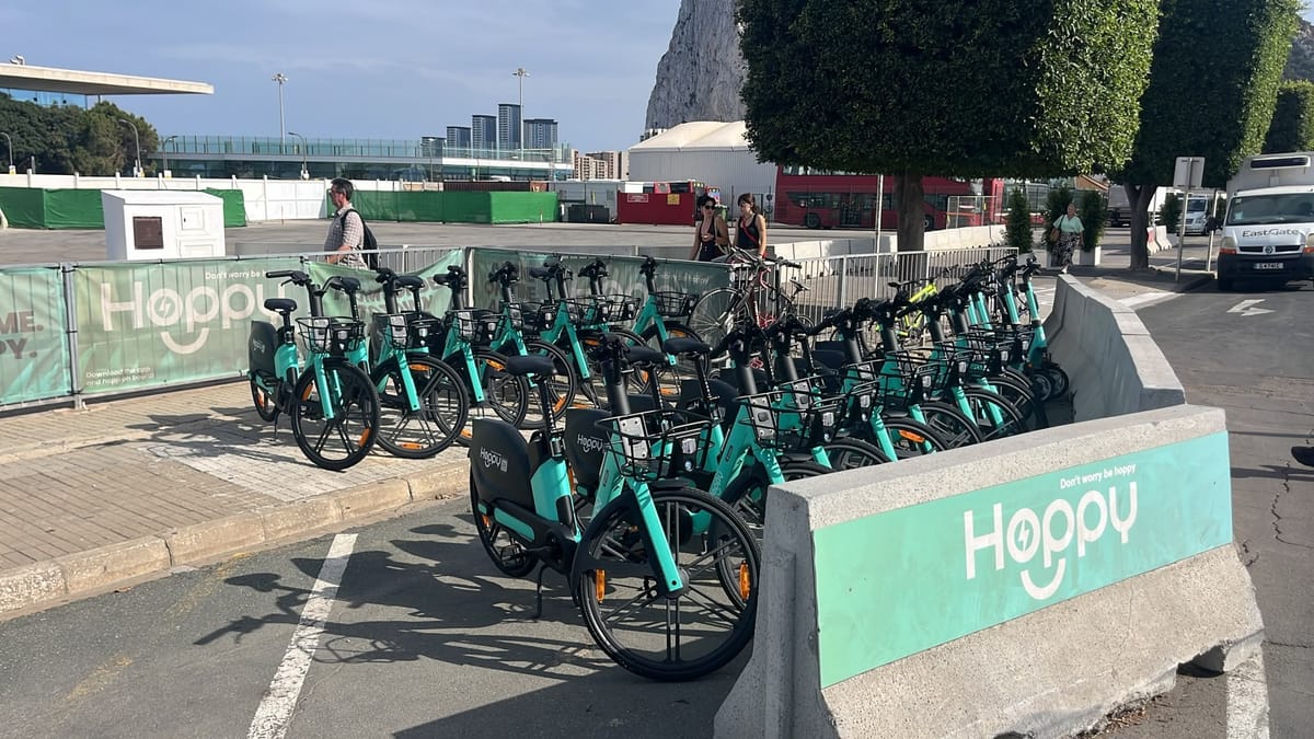 Government welcomes major expansion of shared micromobility as 120 e-bikes join Hoppy network