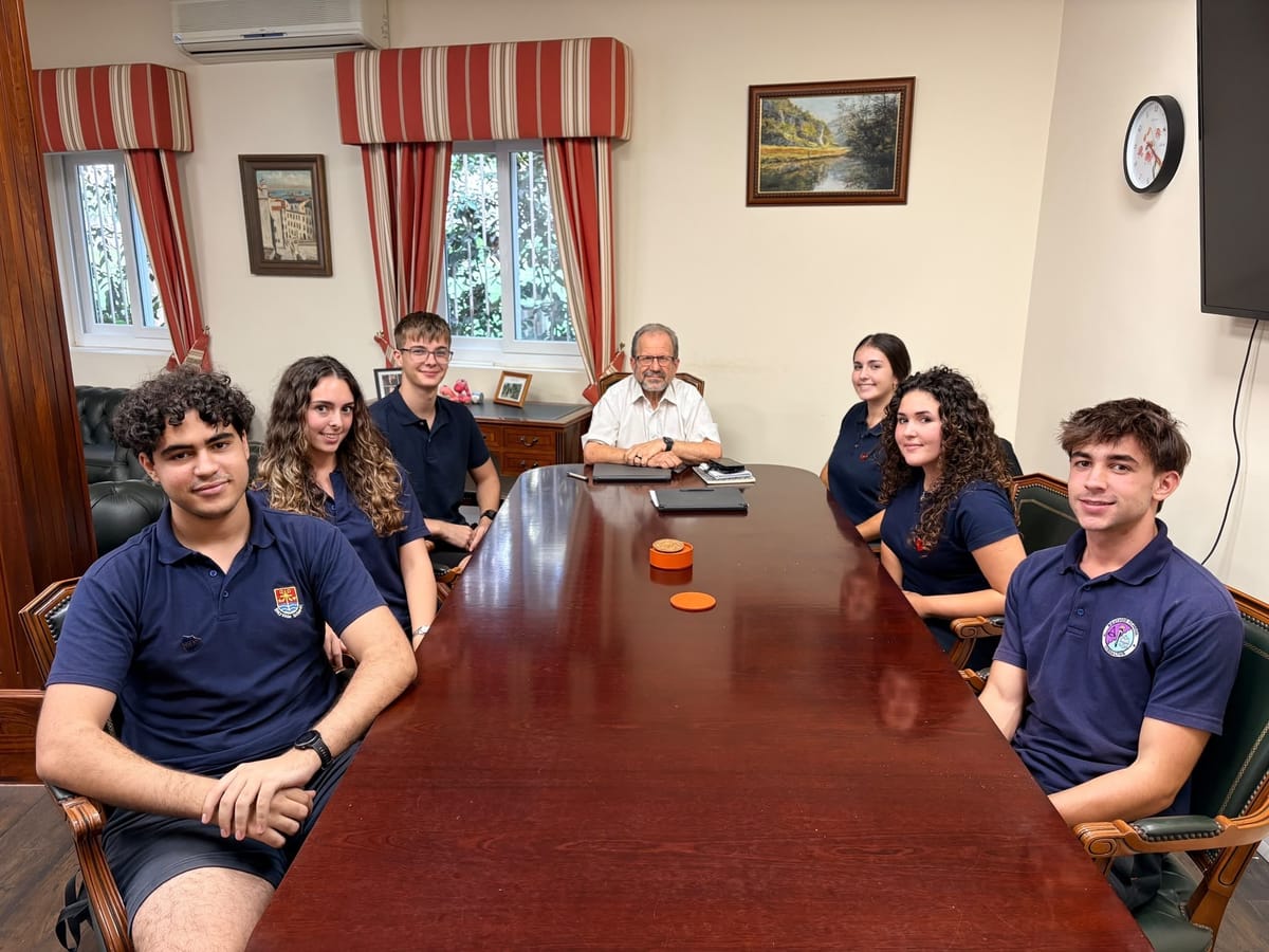 Minister Cortes meets with Head Students