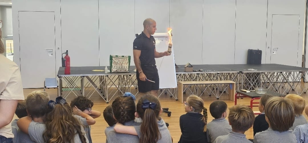 St Mary’s School Learn about the Fire Triangle