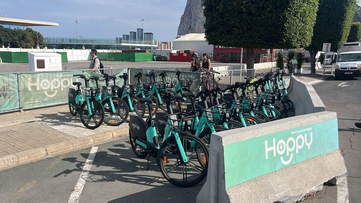 Government welcomes major expansion of shared micromobility as 120 e-bikes join Hoppy network