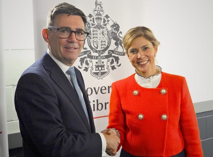 Minister Arias-Vasquez Meets UK Prime Minister In  Liverpool